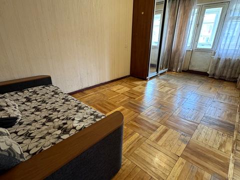 квартира за адресою Одеса, Героїв Крут вул. (Валентини Терешкової), 2/3