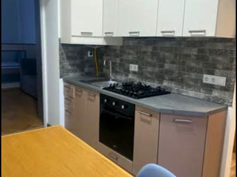 квартира за адресою Федьковича, 22