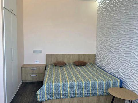 квартира за адресою Рея Бредбері вул., 5/15