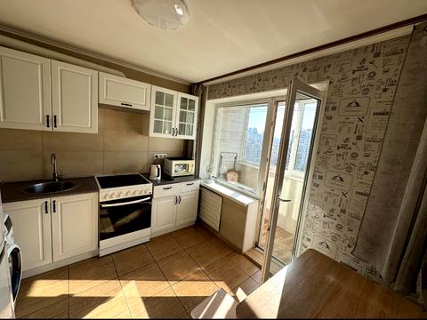 квартира за адресою Пантелеймона Куліша вул. (Челябінська), 11