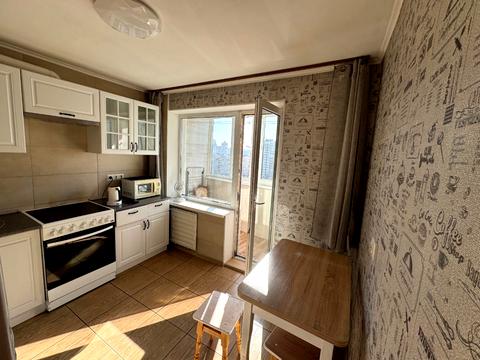 квартира за адресою Пантелеймона Куліша вул. (Челябінська), 11