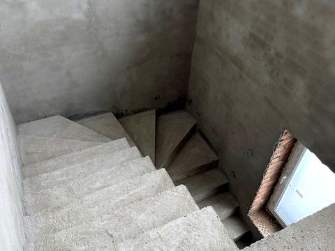 дом по адресу Новая боковая ул.