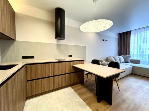 квартира по адресу Салютная ул., (Будинок 02301-02303)