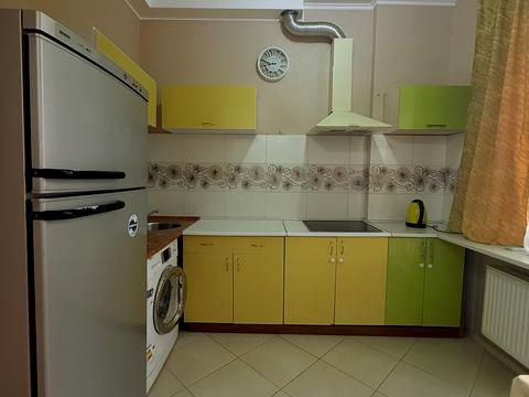 квартира за адресою Перлинна вул., 5