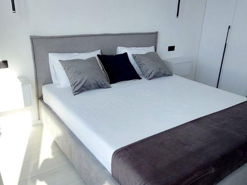 квартира за адресою Олександра Олеся вул., 9-А