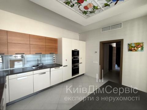 квартира за адресою Юрія Іллєнка вул. (Мельникова), 18-Б