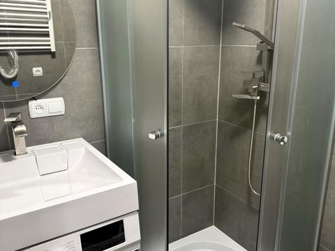 квартира за адресою Грушевського, 30