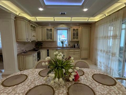 будинок за адресою Августина Волошина вул.