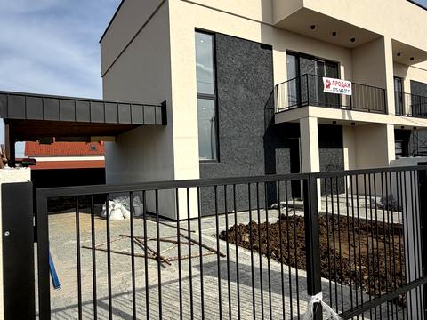 будинок за адресою с. Сторожниця, Перемоги вул., 1