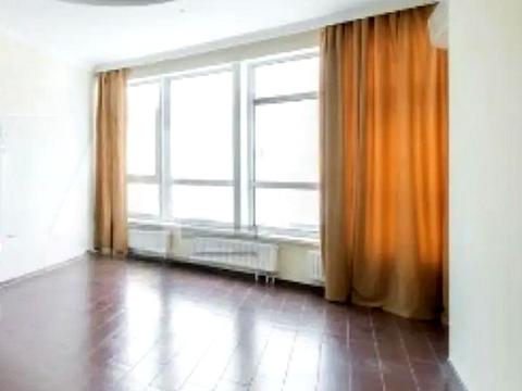 комерційна за адресою Кловський узвіз (Кловський), 7a