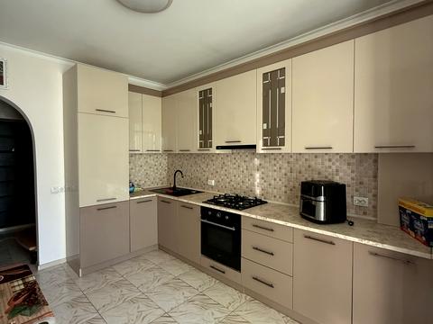 квартира по адресу Русская ул., 236-Е