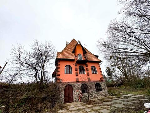 комерційна за адресою Вишнева, 51