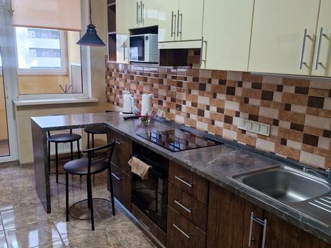 квартира за адресою Київ, Драгоманова вул., 2-А