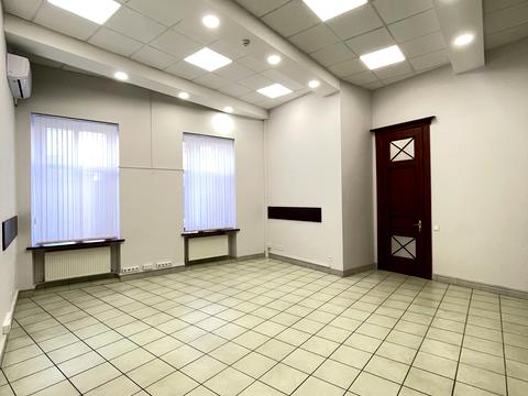 комерційна за адресою Госпітальєрів пров. (2-й Лермонтовський), 13