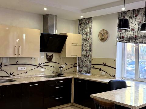 квартира за адресою Регенераторна вул., 4 к3