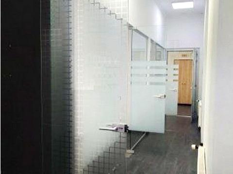 коммерческая по адресу Музейний пер., 4