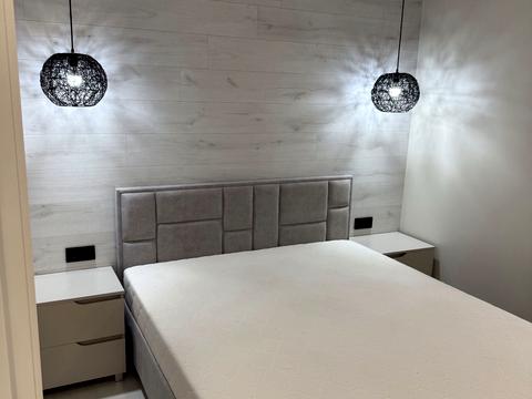 квартира за адресою Героїв Небесної Сотні просп., (Будинок 14/4)