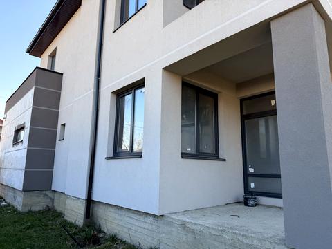 будинок за адресою с. Баранинці, Івана Франка, 25