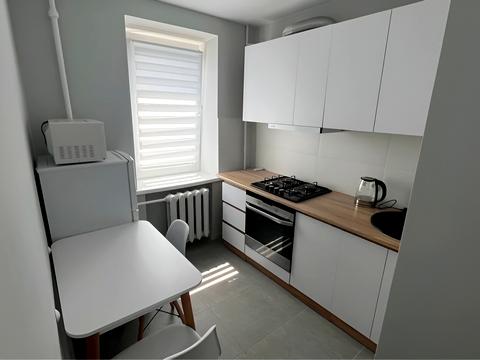 квартира за адресою Бакинська вул., 37-В