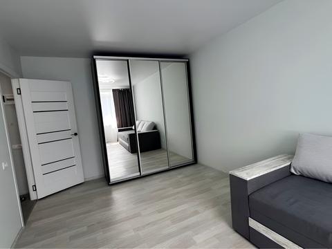 квартира за адресою Бакинська вул., 37-В