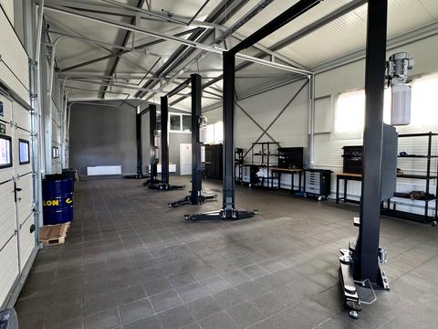 комерційна за адресою Соснова вул. (Красовського), 23