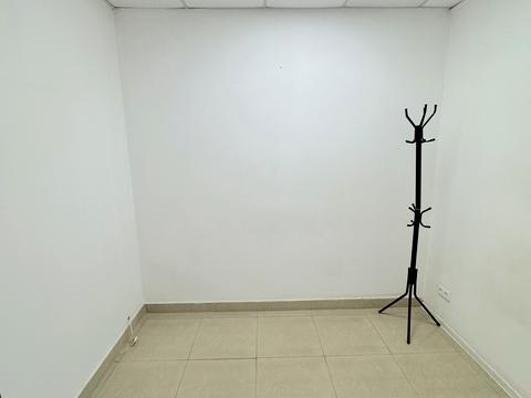 комерційна за адресою Обсерваторний пров., 2/4