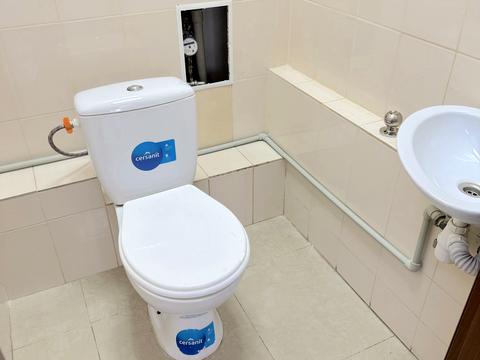 комерційна за адресою Обсерваторний пров., 2/4