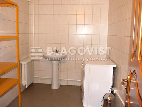 комерційна за адресою Білицька вул., 2/9