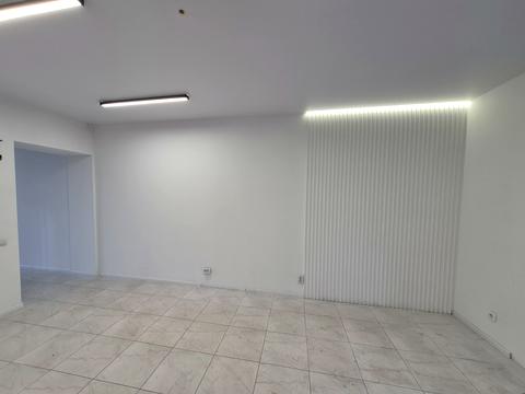 комерційна за адресою Івана Франка вул., 2-А
