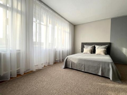 квартира за адресою Амвросія Бучми бульв., 6-В