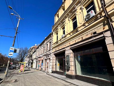 коммерческая по адресу Дмитрия Яворницкого просп. (Карла Маркса), 40