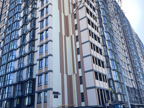 комерційна за адресою Прохоровська вул., 40 к5