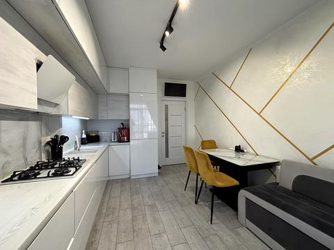 квартира за адресою Олександра Довженка вул., 39