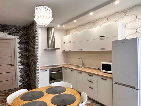 квартира по адресу Анатолия Петрицкого ул., 15-А