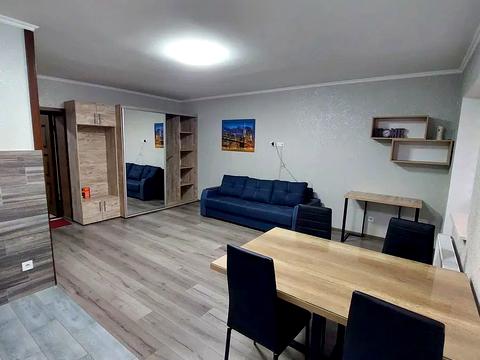 квартира по адресу Зодчих ул., 30