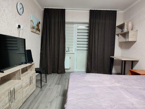 квартира за адресою Зодчих вул., 30