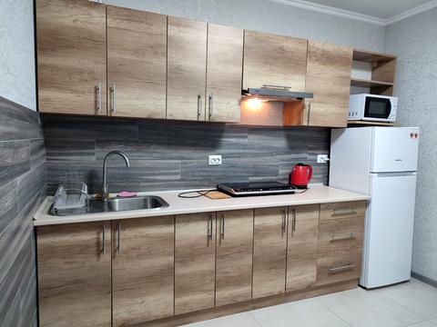 квартира за адресою Зодчих вул., 30