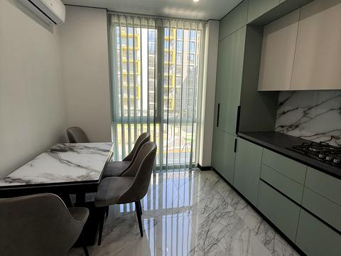 квартира за адресою Дениса Січинського вул., 2а