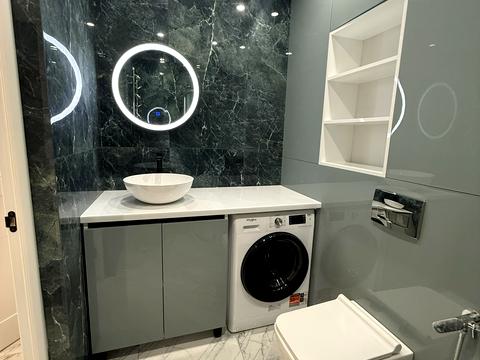 квартира за адресою Дениса Січинського вул., 2а