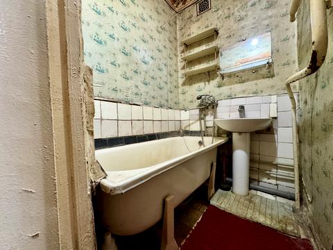 квартира за адресою В'ячеслава Чорновола вул. (Юрія Савченка), 46