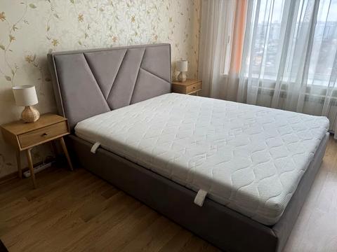 квартира за адресою Дніпровська набережна вул., 26-Г