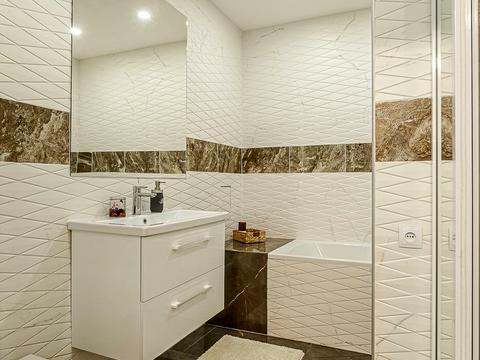 квартира за адресою Кахи Бендукідзе вул., 2