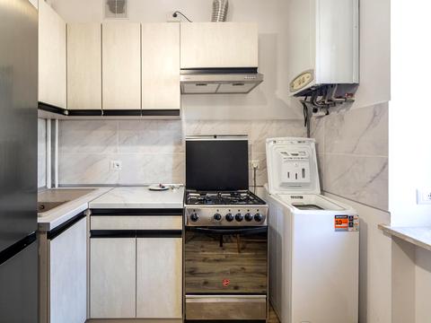 квартира за адресою Слави Стецько вул., 7