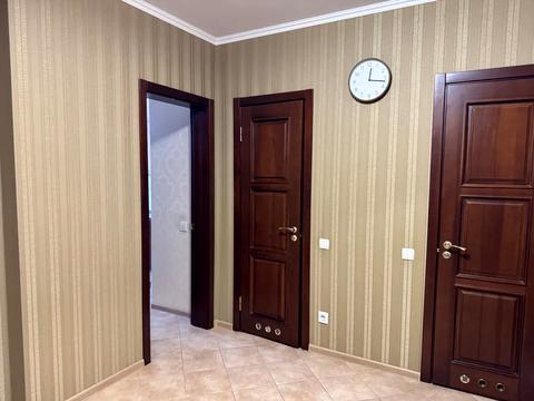 квартира за адресою Дніпровська набережна вул., 26-Г