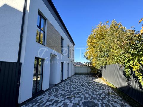 будинок за адресою Фастівський район