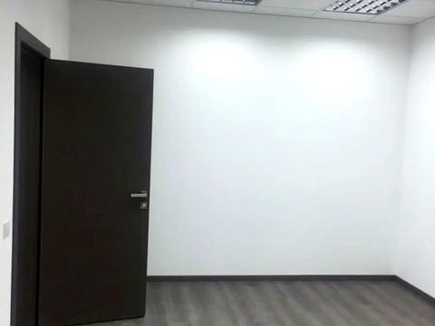 комерційна за адресою Кловський узвіз, 14/24