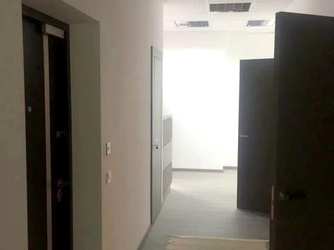 комерційна за адресою Кловський узвіз, 14/24
