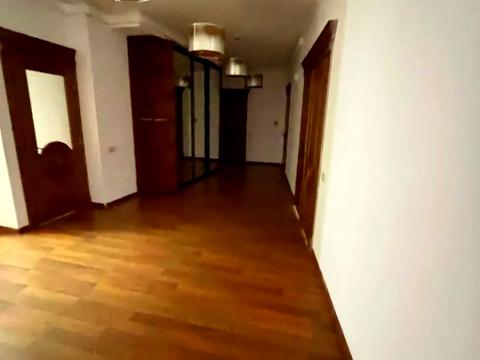 коммерческая по адресу Крутой спуск, 1