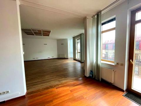 коммерческая по адресу Крутой спуск, 1