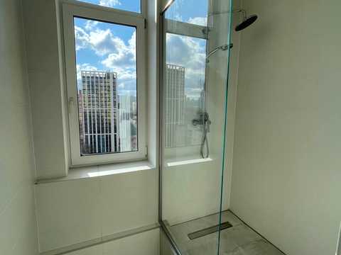 комерційна за адресою Коперника вул., 11